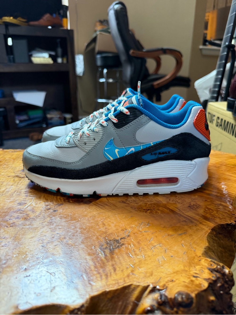 Nike Air Max 90 GS Grey Fog Multi Swoosh 5.5Y (Men's 5.5 / Women's 7) Grey Black